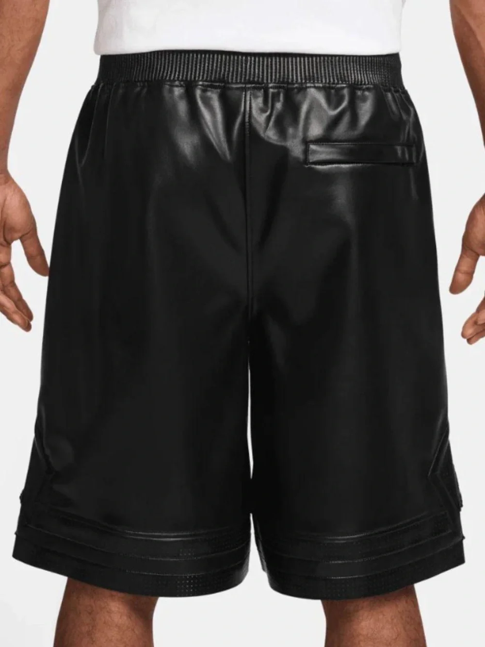 Nike Air Jordan Vegan Leather 10.5” Diamond Shorts Mens Size M Black HV0077-010
